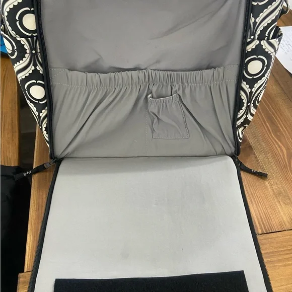 Petunia Pickle Bottom Black and Cream Crossbody Bag - Picture 13 of 14